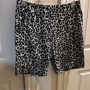 No Boundaries Leopard Print Bike Shorts - Black and Gray